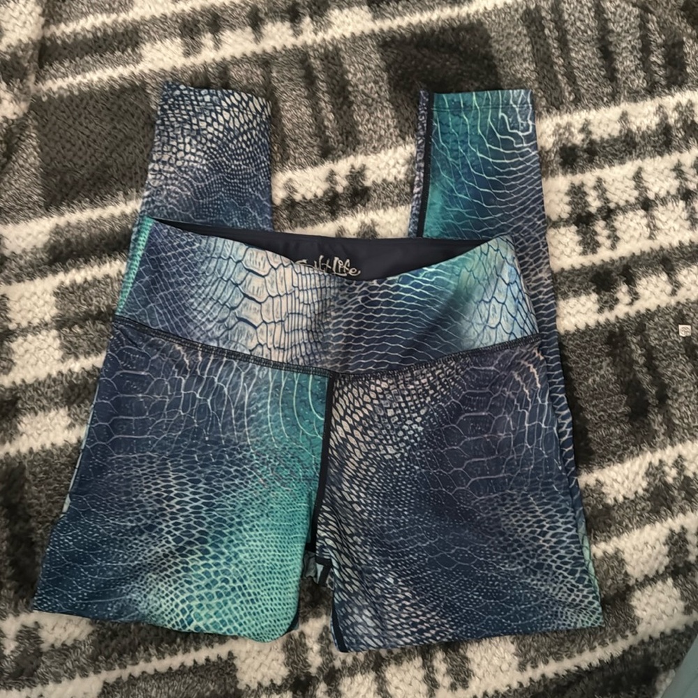 Women’s salt life leggings
